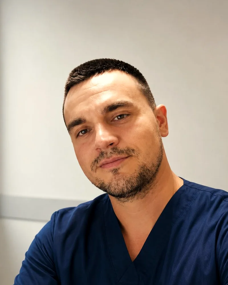 mgr Michał Zozuń, fizjoterapeuta